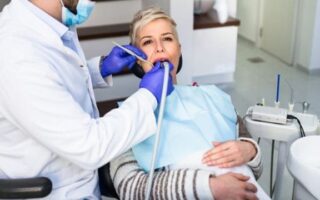 استبدال الأسنان المفقودة