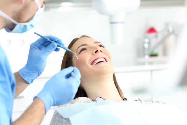 تجميل الأسنان بالزركونيا في السعودية