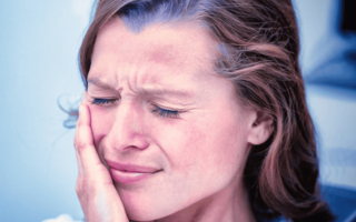 الألم بعد خلع ضرس العقل: دليل شامل للتعافي من الألم